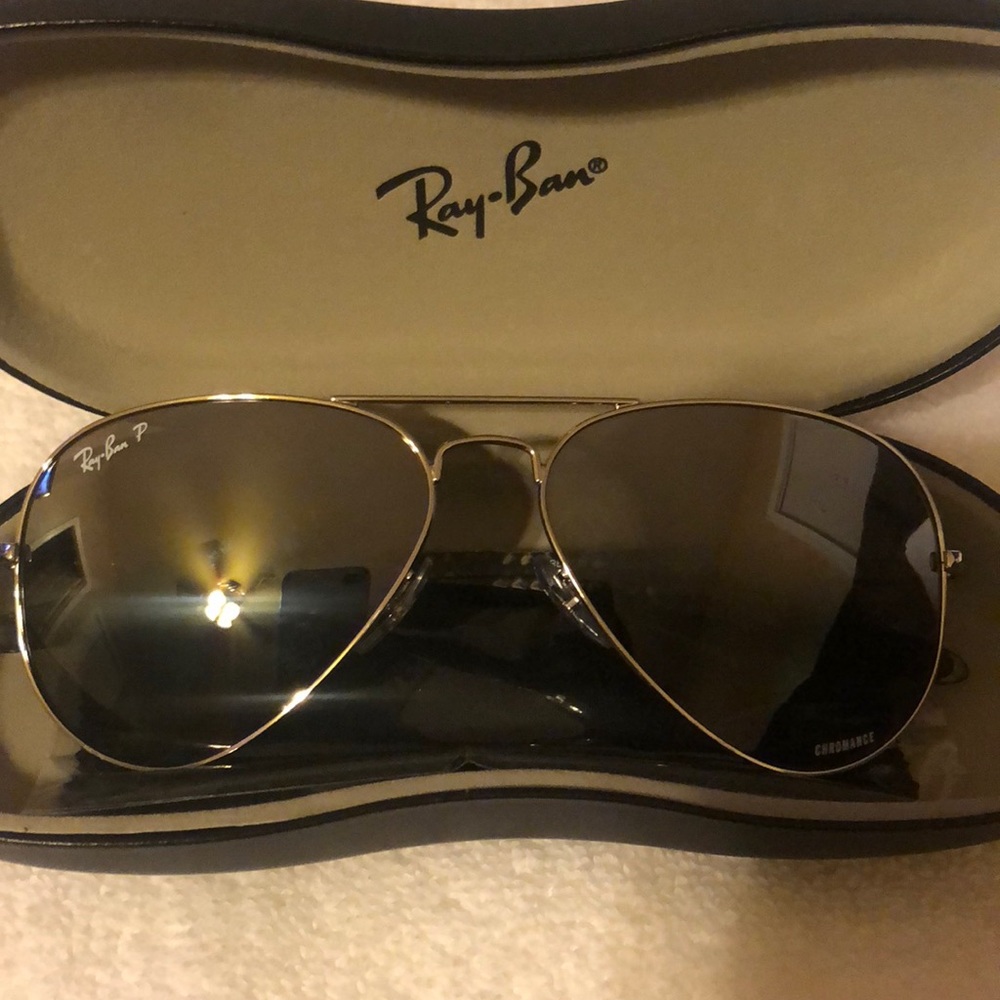 New carbon fiber Ray-Ban Polarized Sunglasses!!